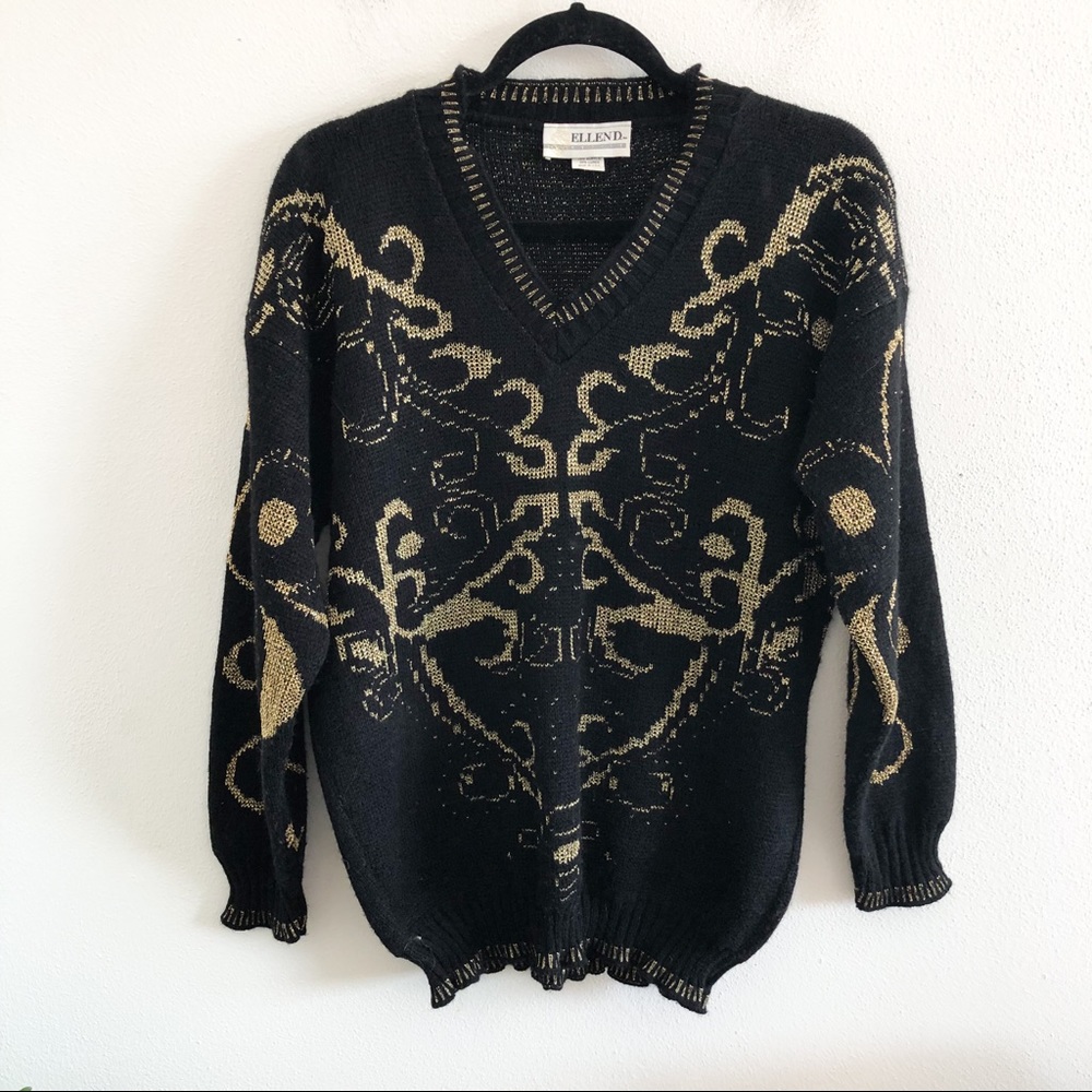 VINTAGE 80’s black and gold v neck sweater medium